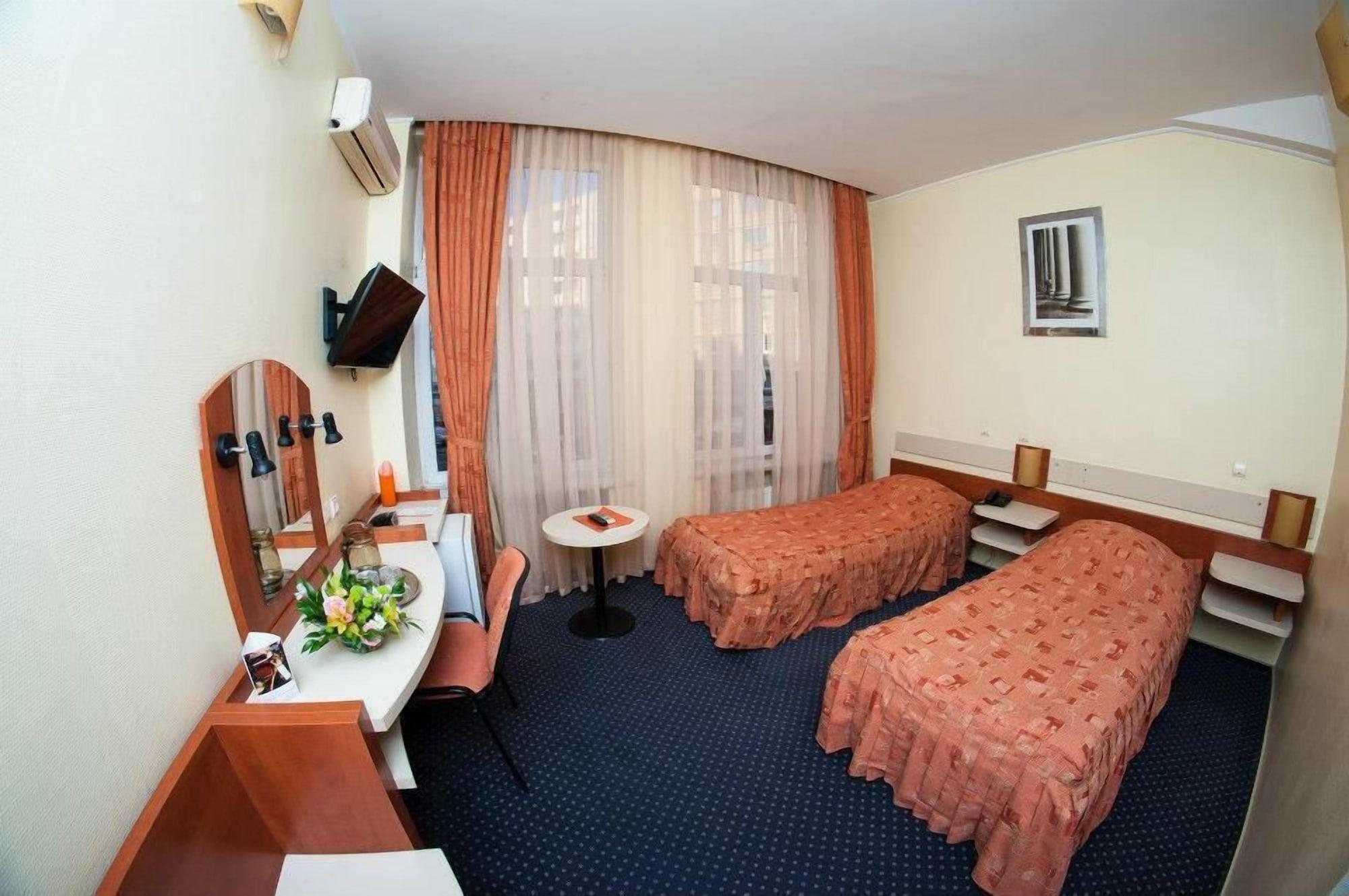 Hotel Astoria City Center Iasi Luaran gambar