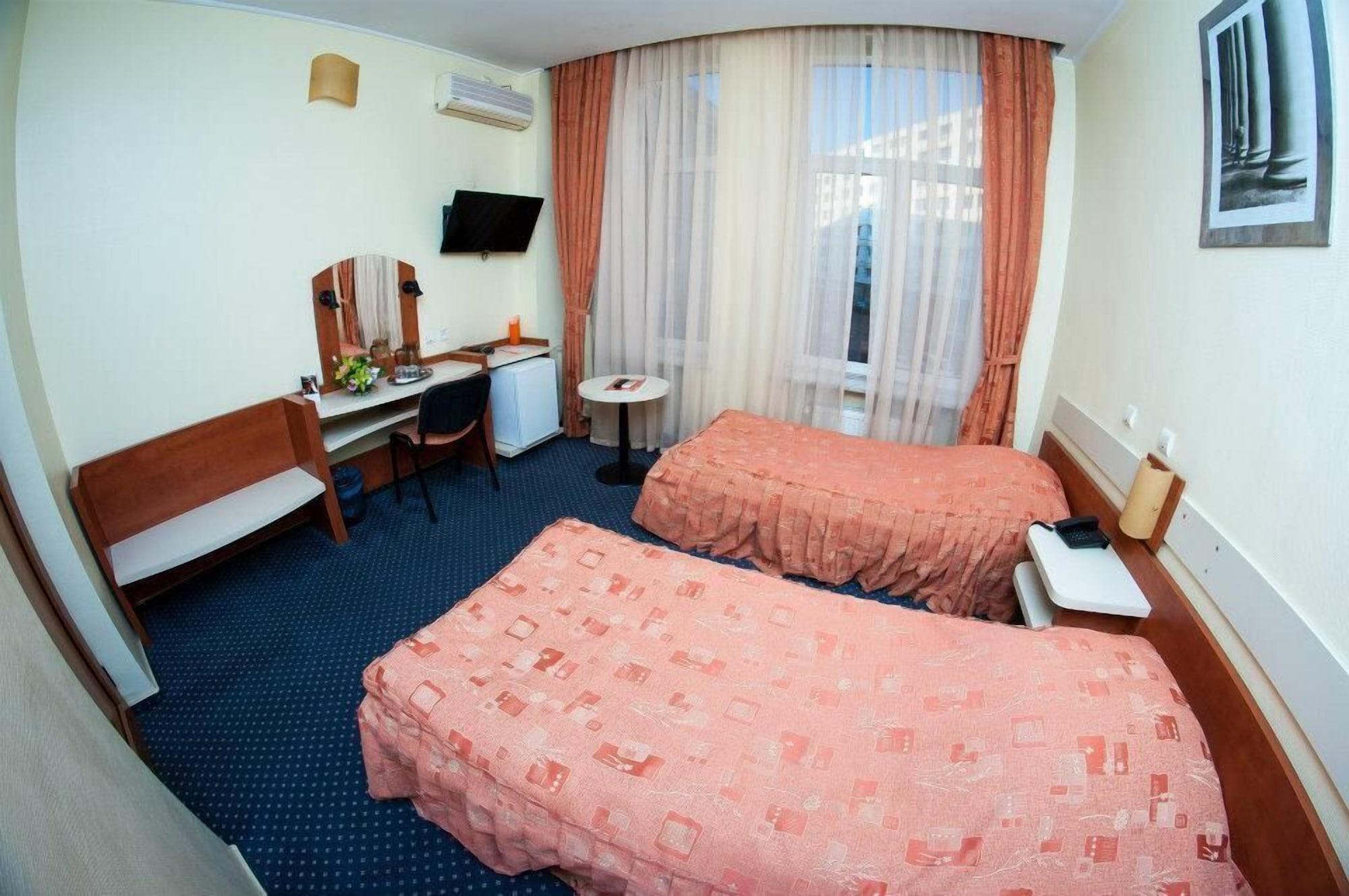 Hotel Astoria City Center Iasi Luaran gambar