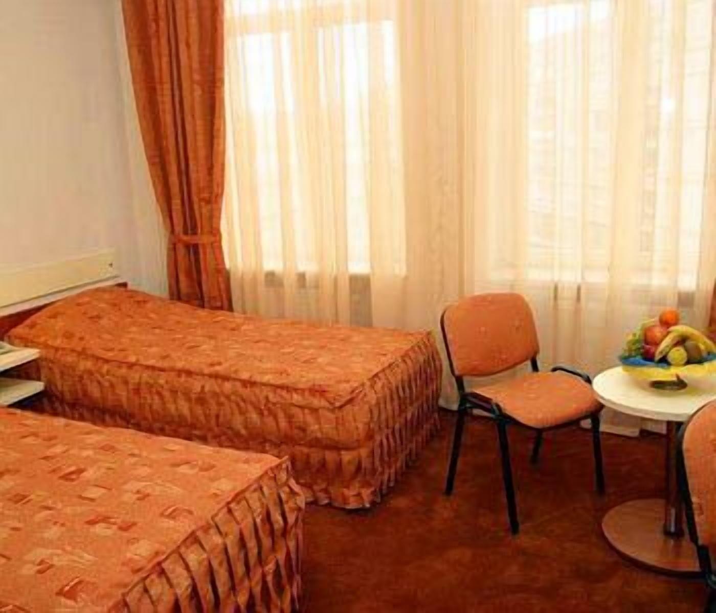 Hotel Astoria City Center Iasi Luaran gambar