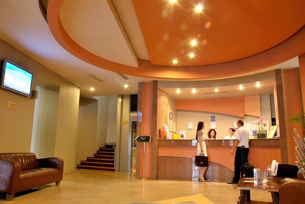 Hotel Astoria City Center Iasi Luaran gambar