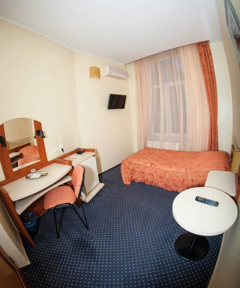 Hotel Astoria City Center Iasi Luaran gambar
