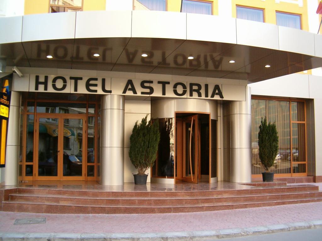 Hotel Astoria City Center Iasi Luaran gambar